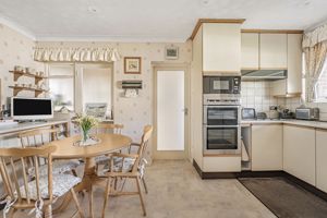 Kitchen/Diner- click for photo gallery